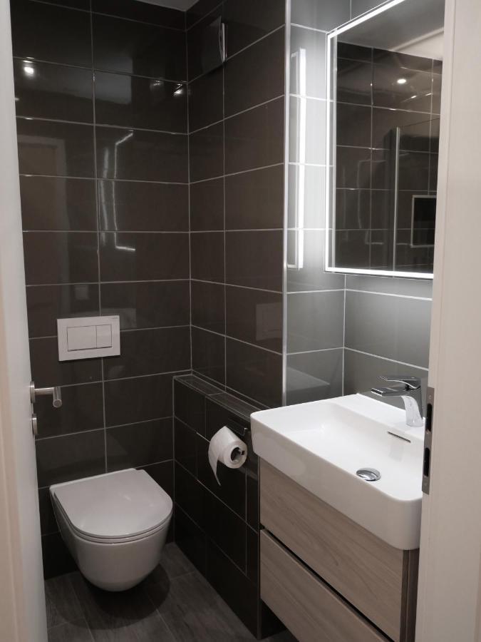 Moderne Wohnung an toller Lage in Laax Exterior foto