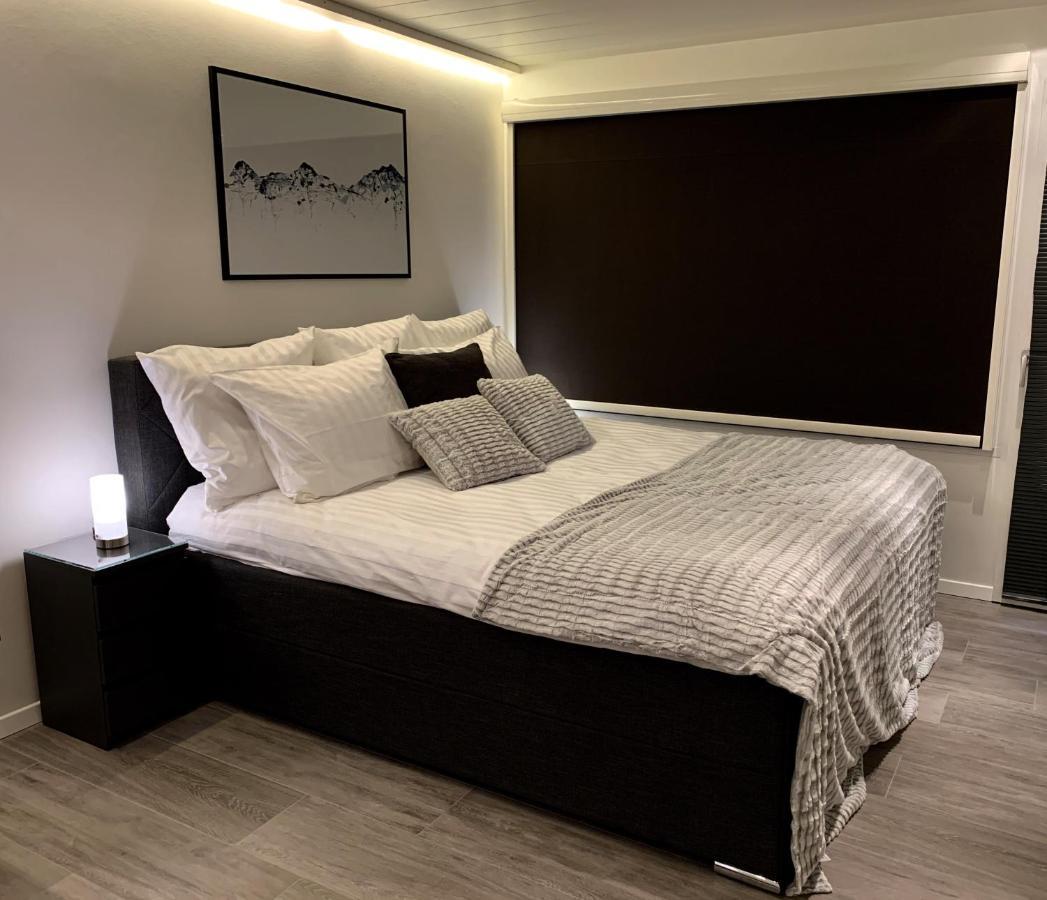 Moderne Wohnung an toller Lage in Laax Exterior foto