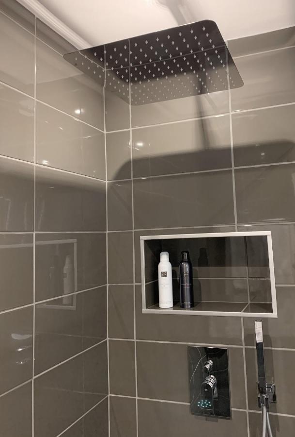 Moderne Wohnung an toller Lage in Laax Exterior foto